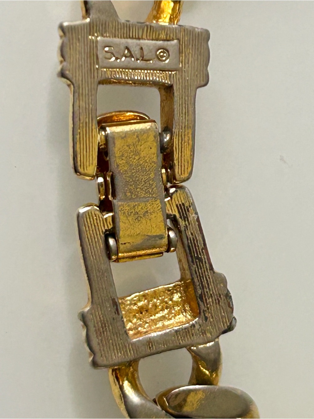 Vintage S.A.L Swarovski Clear Crystal Gold Tone Link Bracelet - Picture 4 of 5